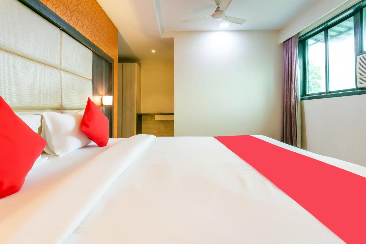 Collection O Hotel Pearl Residency Taloje Budrukh Exteriér fotografie